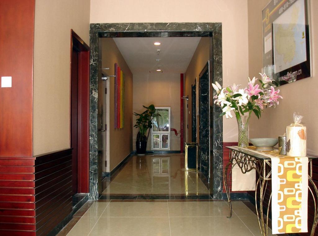Отель Super 8 Beijing Yizhuang Tianbao Экстерьер фото